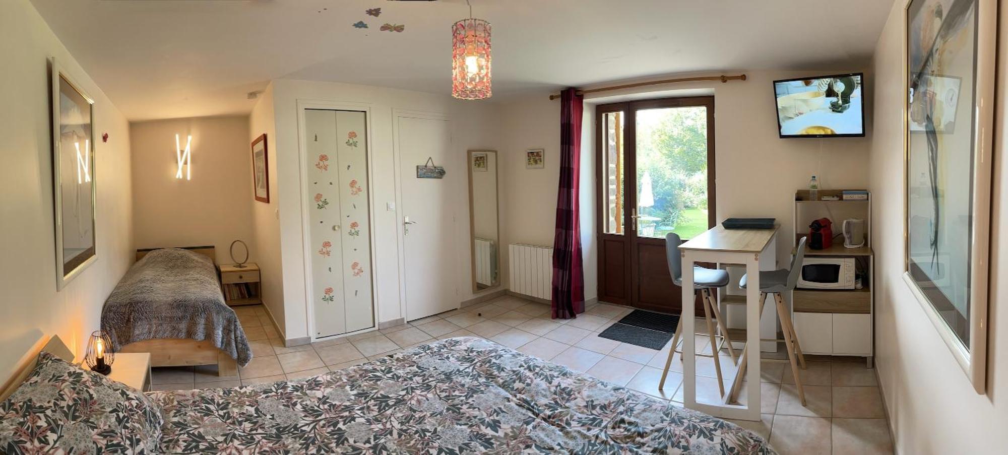 Chambres D'Hotes Les Tilleuls Poullaouen Bagian luar foto